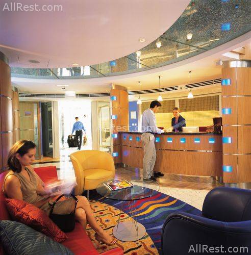 Jumeirah Beach Hotel 7
